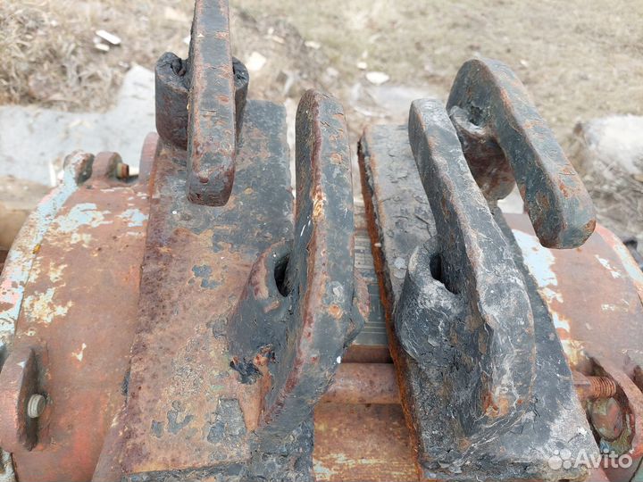 Кнехта утки теплоход Ярославец