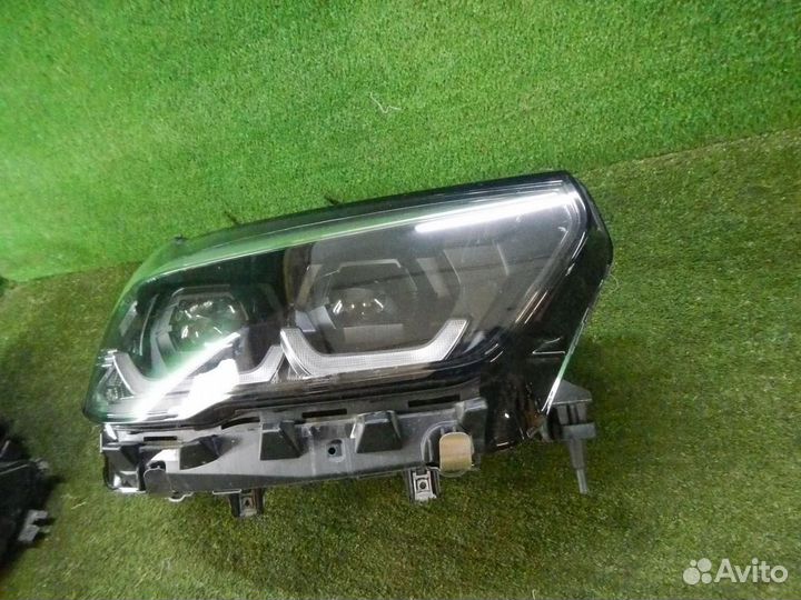 Фара правая BMW X5 G05 X6 G06 (2018-2023) LED