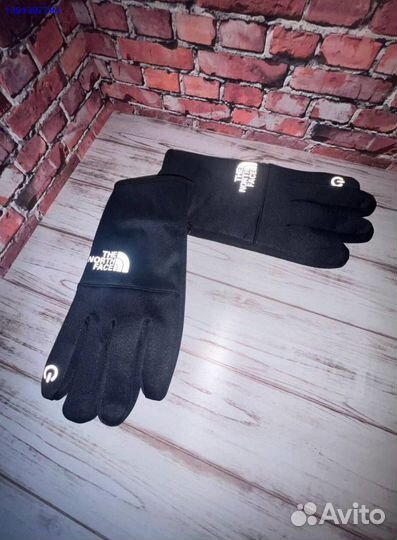 Перчатки the north face