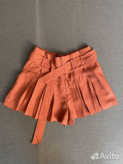 Шорты sandro 44-46
