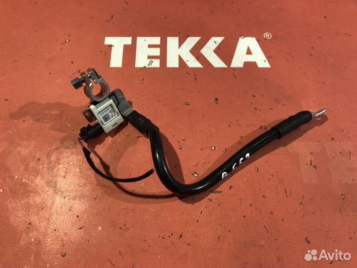 Клемма Минус Ауди ку5 Q5 8R