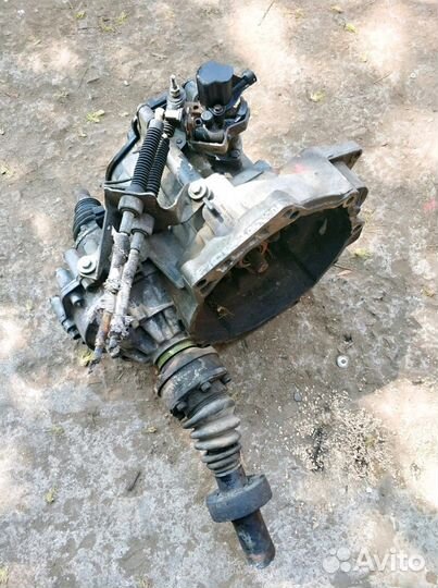 Коробка передач Фольксваген Пассат B3 / Пассат B4