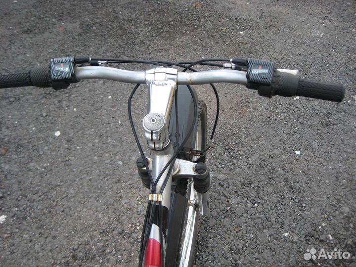 Горный велосипед производство США колеса 26д