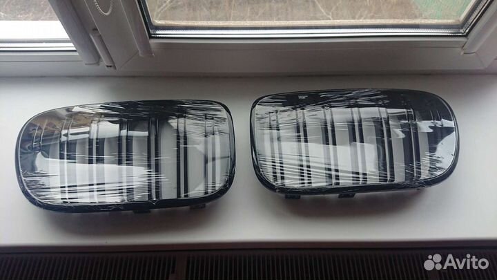 Ноздри BMW F25 X3 2010-2013