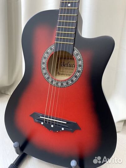 Гитара новая