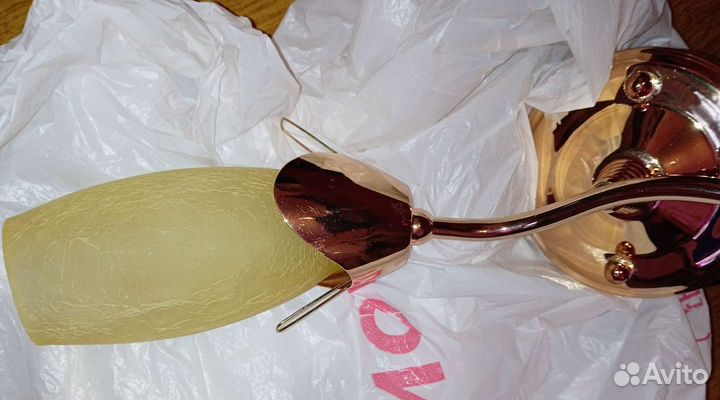 Светильники настенные