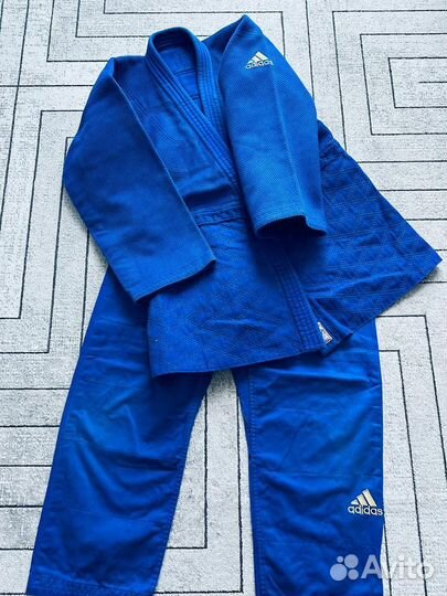 Кимоно для дзюдо adidas IJF Slim Fit Premium