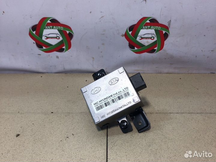 Hyundai Equus Блок управления бензонасосом