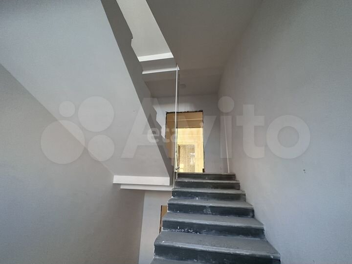 3-к. квартира, 95 м², 11/14 эт.