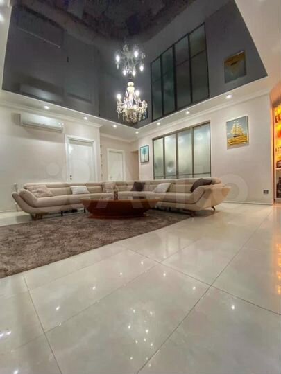 4-к. квартира, 148 м² (Грузия)