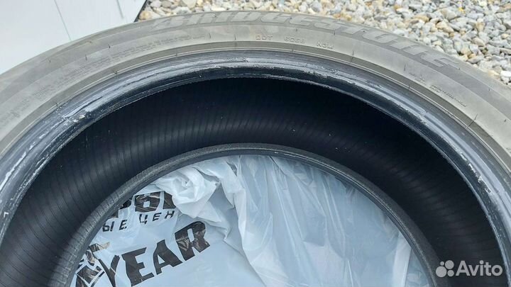 Bridgestone Dueler H/P 235/55 R17 99V