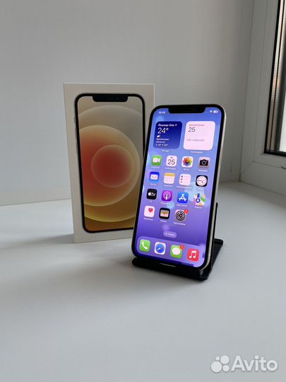 iPhone 12, 64 ГБ