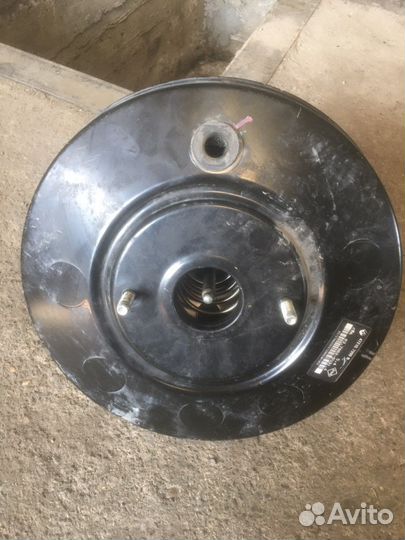 Вакуумный усилитель тормозов Renault