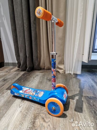 Самокат детский трехколесный