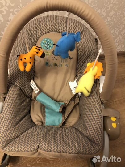 Шезлонг детский babyton