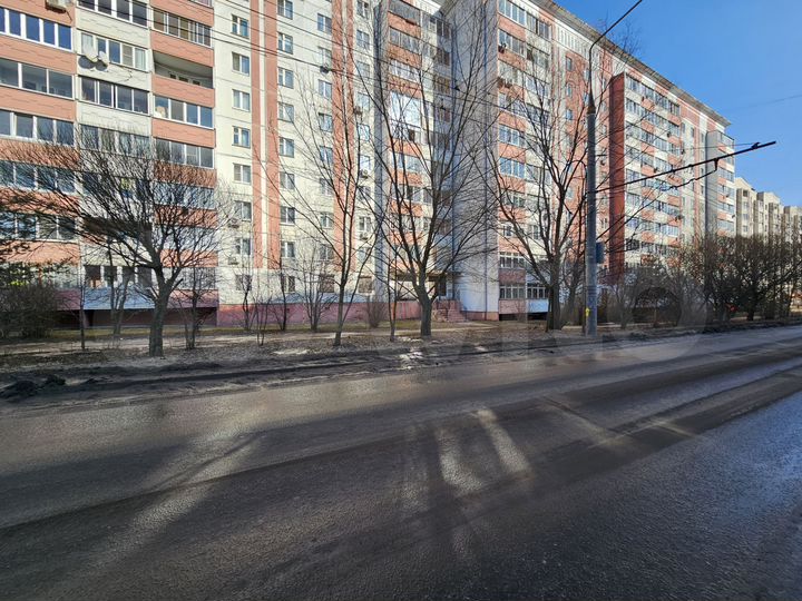 Свободного назначения, 140 м²