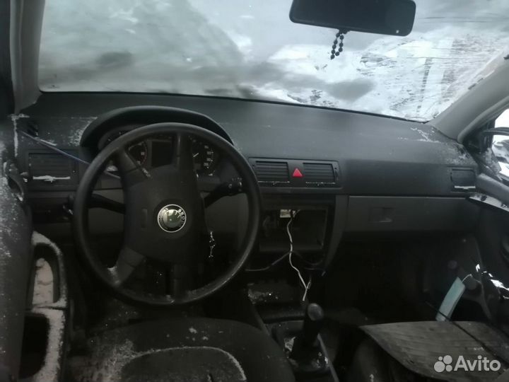 Запчасти б/у Skoda Fabia седан 1.4 AME