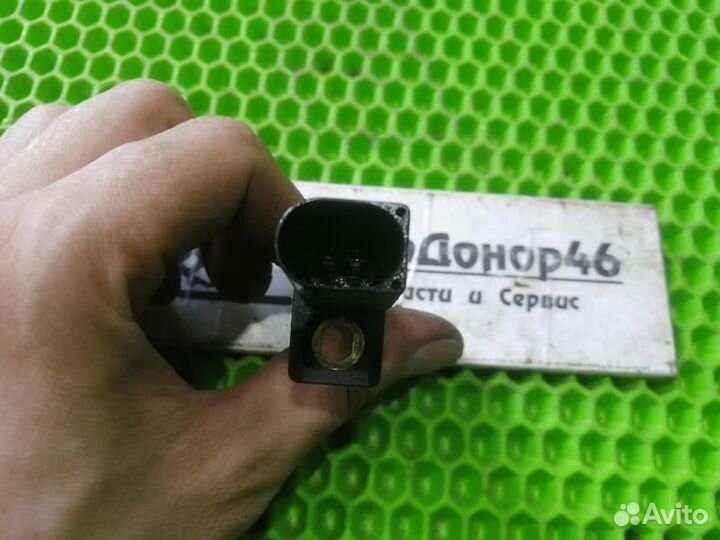 Датчик положения коленвала Mercedes ML W163