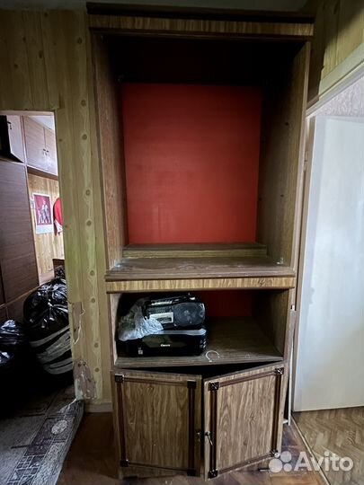 Диван и шкаф отдам