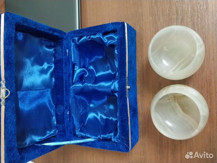 Бокалы из оникса в подарочной упаковке