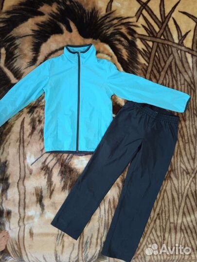 Крстюм спортивный для девочки