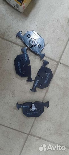 Тормозные колодки Bmw X3 E83/2005