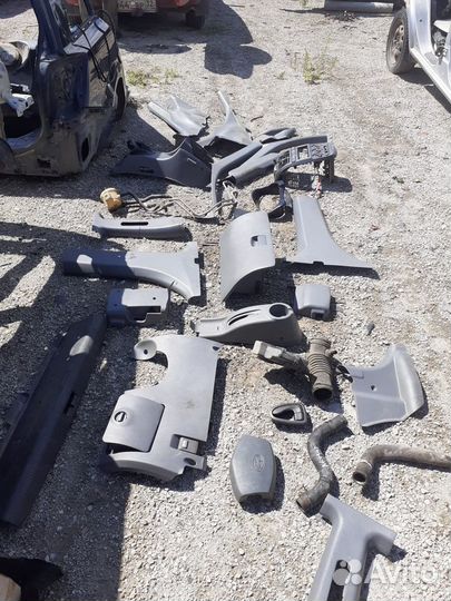 Пластик салона Hyundai Accent