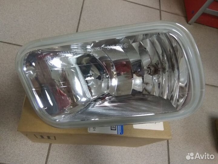 Птф левая для Dodge RAM 55372735AB