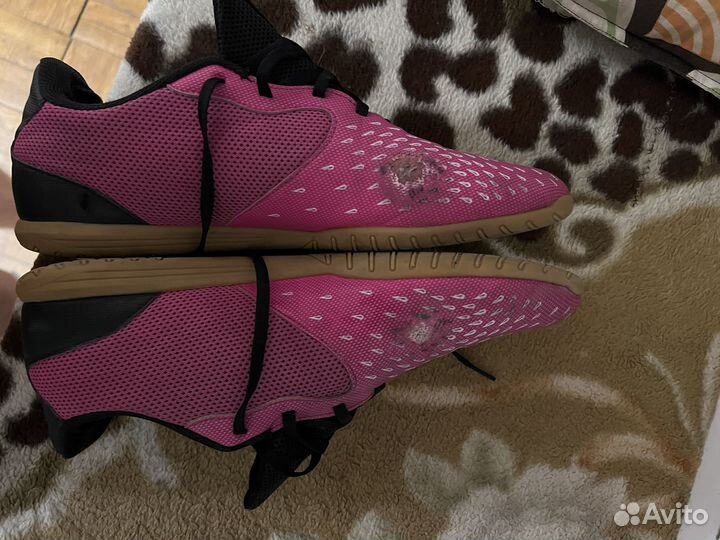 Футзалки adidas predator 44 размер