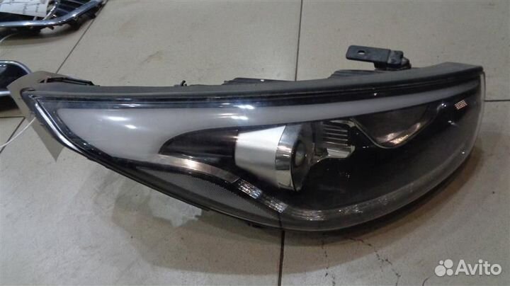 Фара правая Hyundai ix35