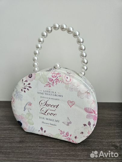 Шкатулка для украшений