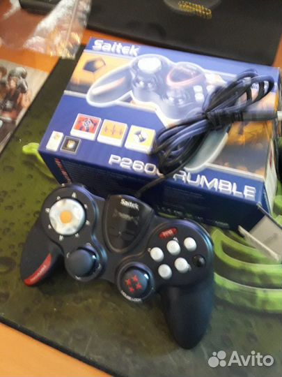 Геймпад Saitek