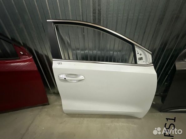Дверь передняя правая Киа Спортейдж 4 QL оригинал