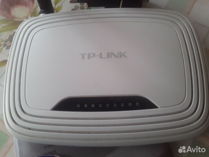 Роутер TP-link Model TL-W740N
