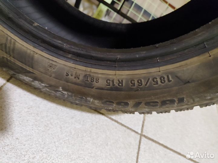 Pirelli Formula Ice 185/65 R15