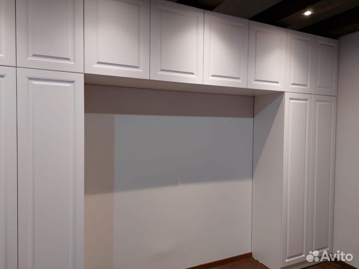 Шкафы и гардеробные на заказ. Премиум материалы