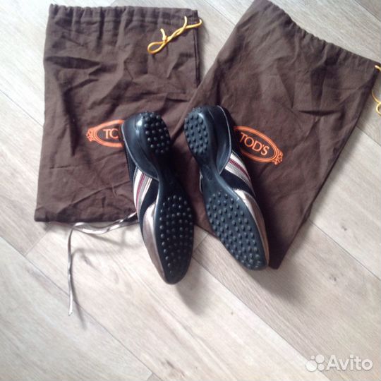 Кроссовки tods