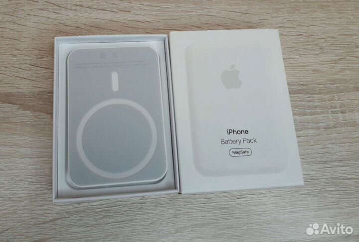 Внешний аккумулятор magsafe battery pack