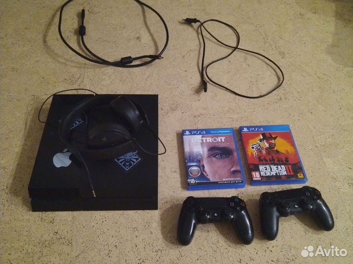 Sony PS4 fat
