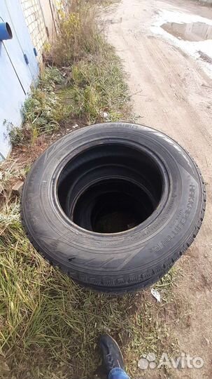 Nokian Tyres Hakkapeliitta R2 205/65 R15 99