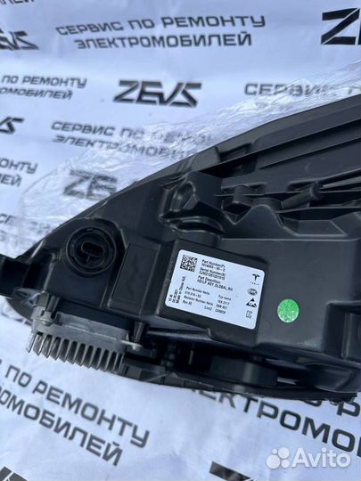 Фара правая Tesla Model 3 2022 1514953-00-C