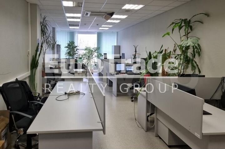 Сдам торговое помещение, 1896 м²