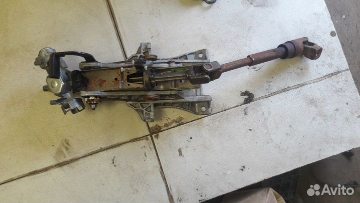 Колонка рулевая Ford Focus