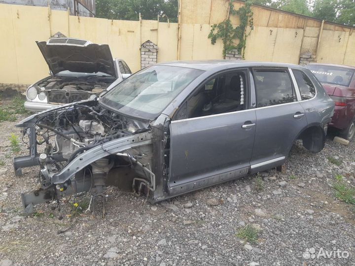 Porsche cayennе кузов крыша крыло зеркало