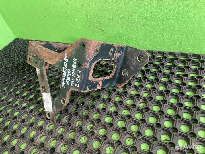 Кронштейн осушителя KAMAZ 5490-T5