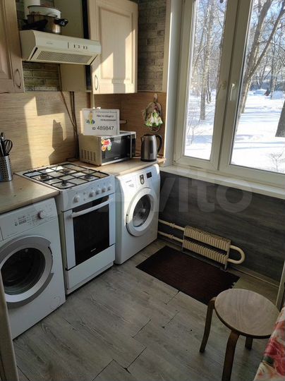 Комната 15 м² в 5-к., 1/9 эт.