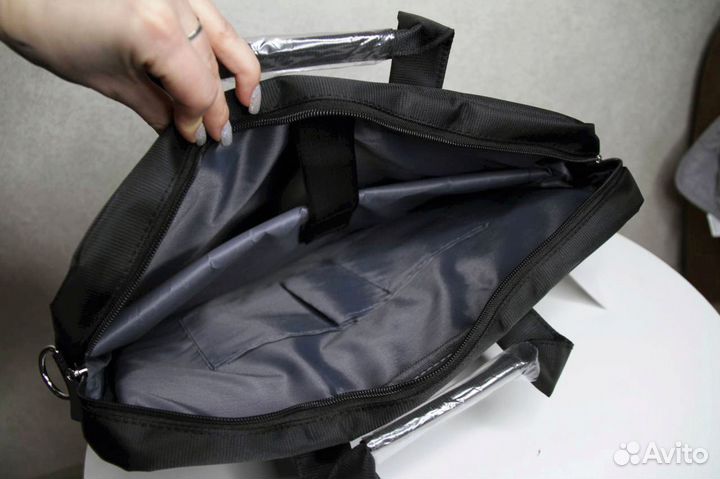 Новая сумка для ноутбука черная