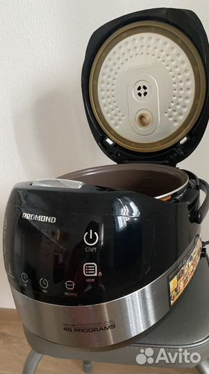 Мультиварка Redmond
