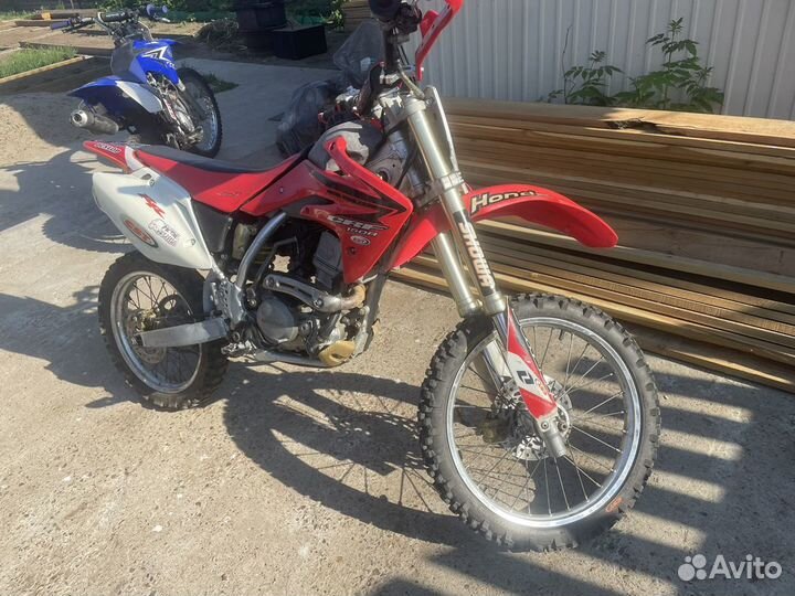 Мотоцикл Honda CRF 150 эндуро