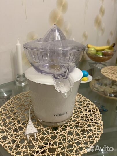 Соковыжималка цитрусовая